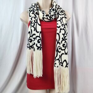 💜Vintage Ivory & Black Scroll Print Pashmina Scarf